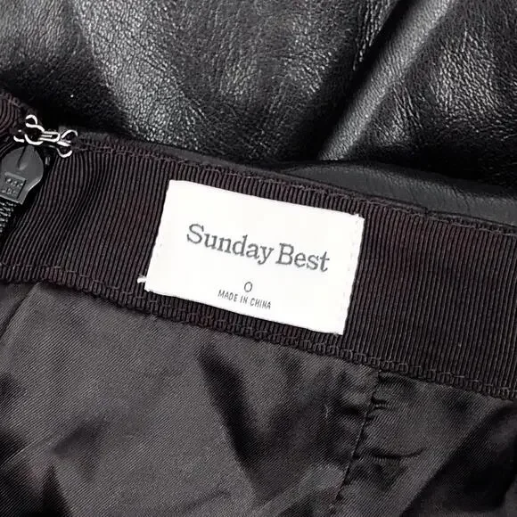 Aritzia Sunday Best Tatiana Skirt Vegan Leather Mini Slit Black 98686 Size 0 - Picture 4 of 4